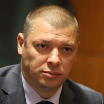 Антон Славчев