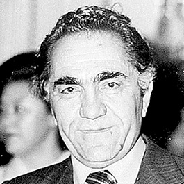 Начо Папазов