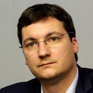 Крум Зарков