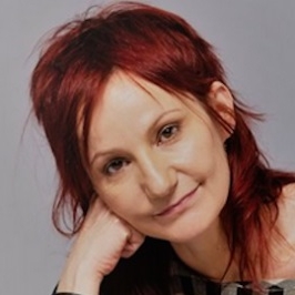 Лиза Шопова