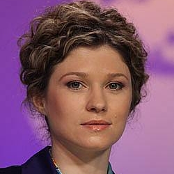 Юлия Манолова