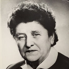 Цола Драгойчева