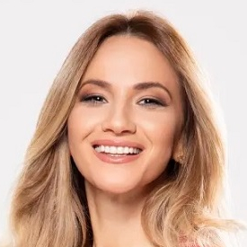 Зейнеб Маджурова