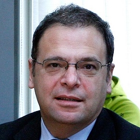 Юлиан Попов