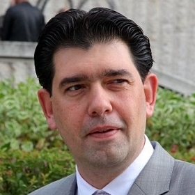 Иван Таков