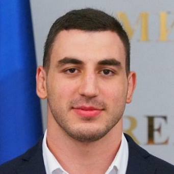 Семен Новиков