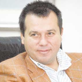 Илия Павлов