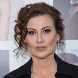 Илиана Раева