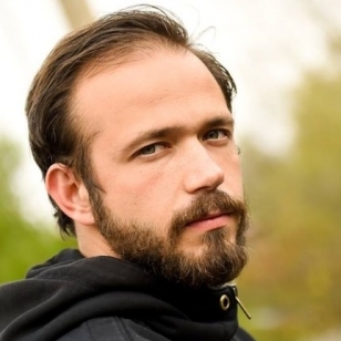 Александър Алексиев