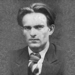 Никола Вапцаров