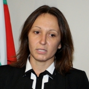 Евгения Раданова