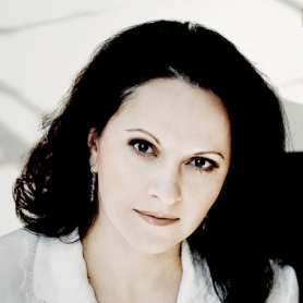 Аглика Генова