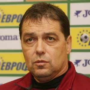 Петър Хубчев